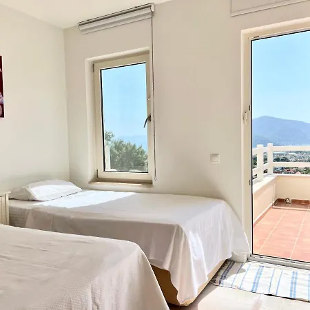 Paradaise Is Magnificent With Sea View And Infinity Pool