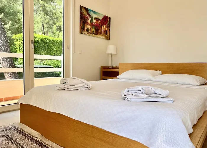 Villa Paradaise Is Magnificent With Sea View And Infinity Pool