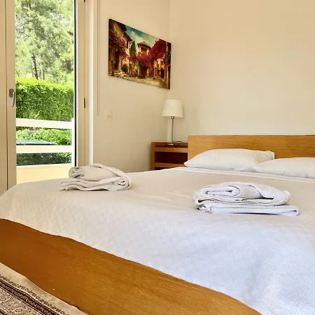 Villa Paradaise Is Magnificent With Sea View And Infinity Pool