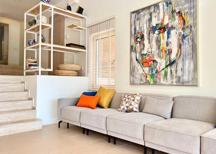 Paradaise Is Magnificent With Sea View And Infinity Pool 戈西克